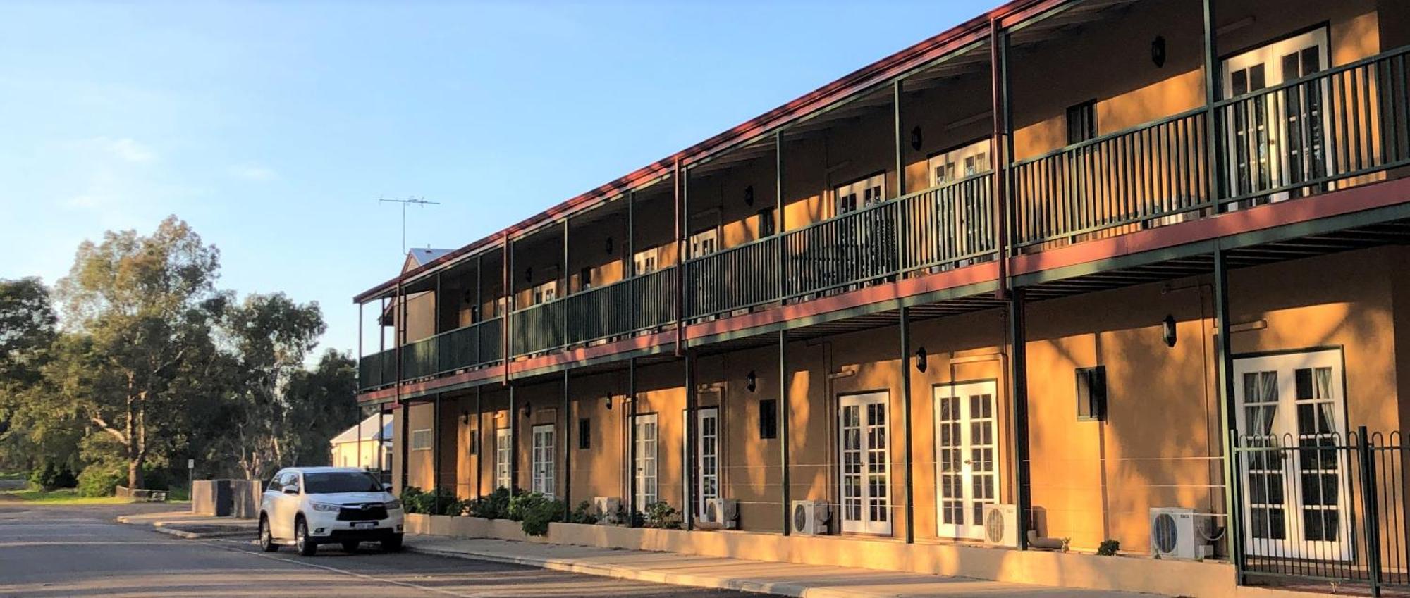Settlers Hotel York Exterior photo